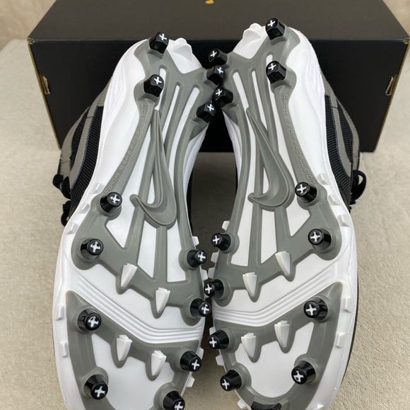 Nike Air Jordan 1 Retro Mid Shadow Grey Football - Picture 6 of 7